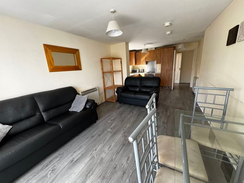 Property photo 2 of 8 Photo 3