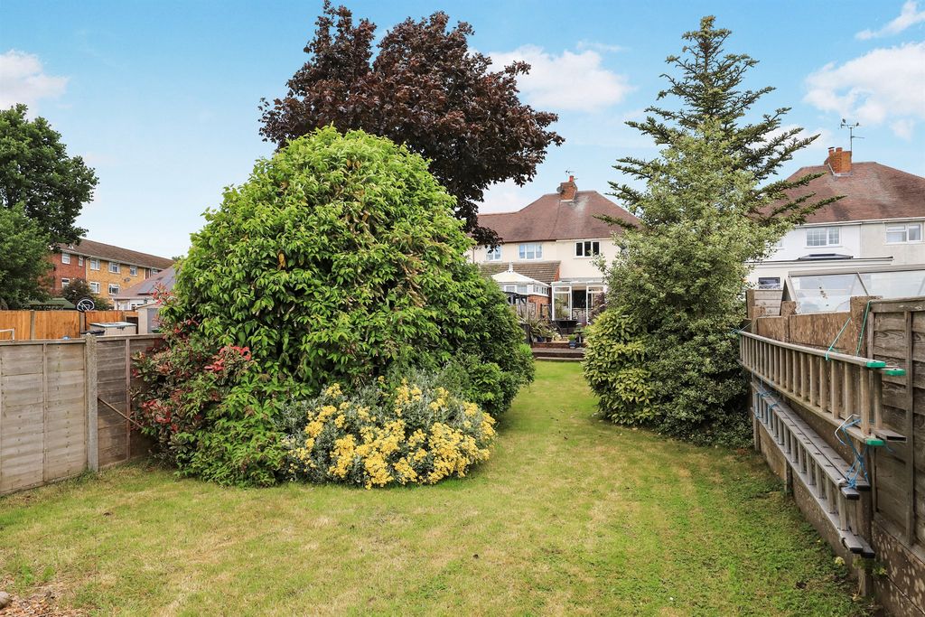 Property photo 2 of 17