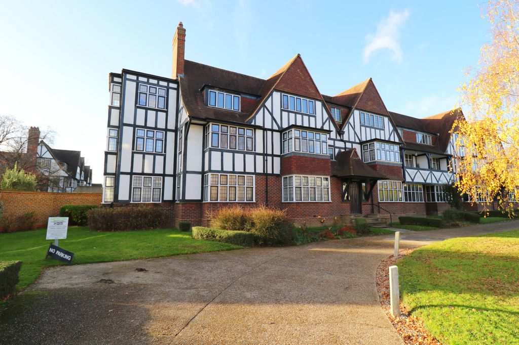 Property photo 1 of 7