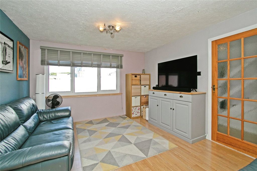 Property photo 3 of 16 Lounge/Dining Room