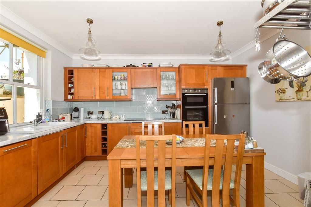 Property photo 1 of 10 Kitchen/Diner