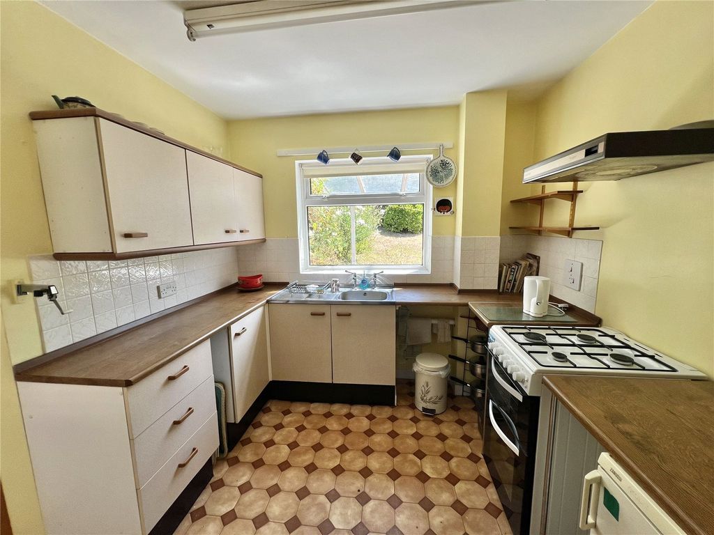 Property photo 2 of 11 Picture No. 09