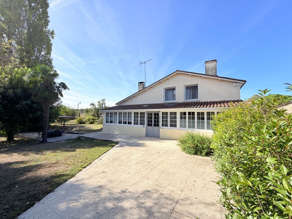 Property photo 1 of 1
