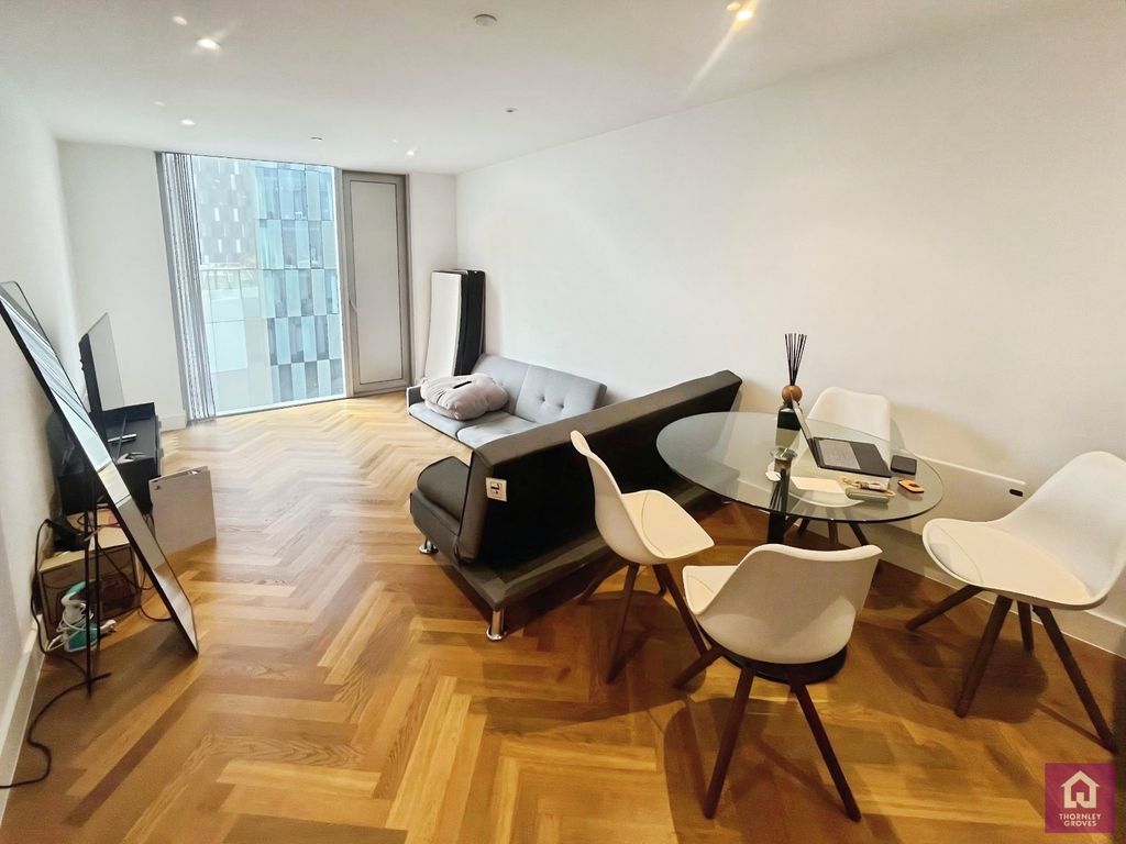 Property photo 3 of 21 Picture No. 16