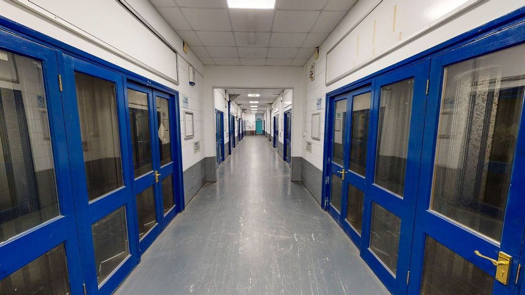 Property photo 2 of 4