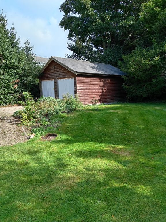 Property photo 3 of 38 Gallery