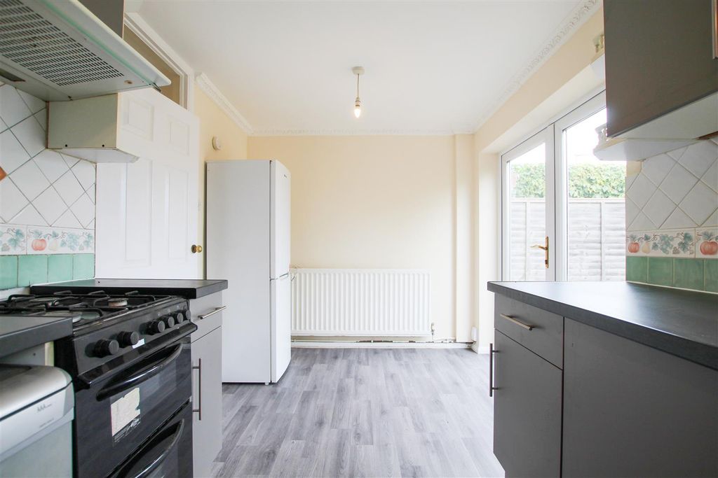 Property photo 3 of 12 Kitchen/Dining.Jpg