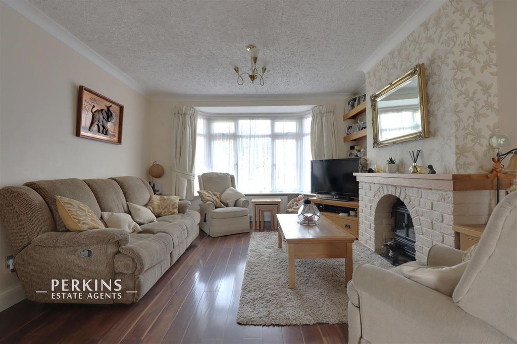 Property photo 1 of 12 Rec.Jpg