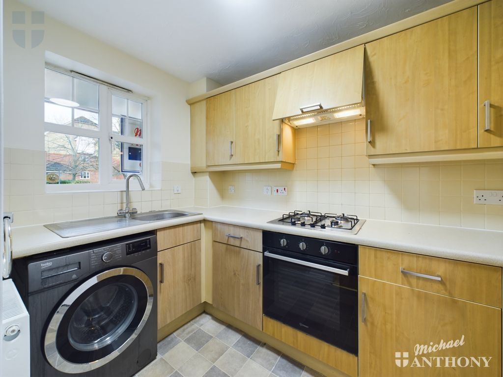 Property photo 2 of 12 Cam02538G0-Pr0155-Still013