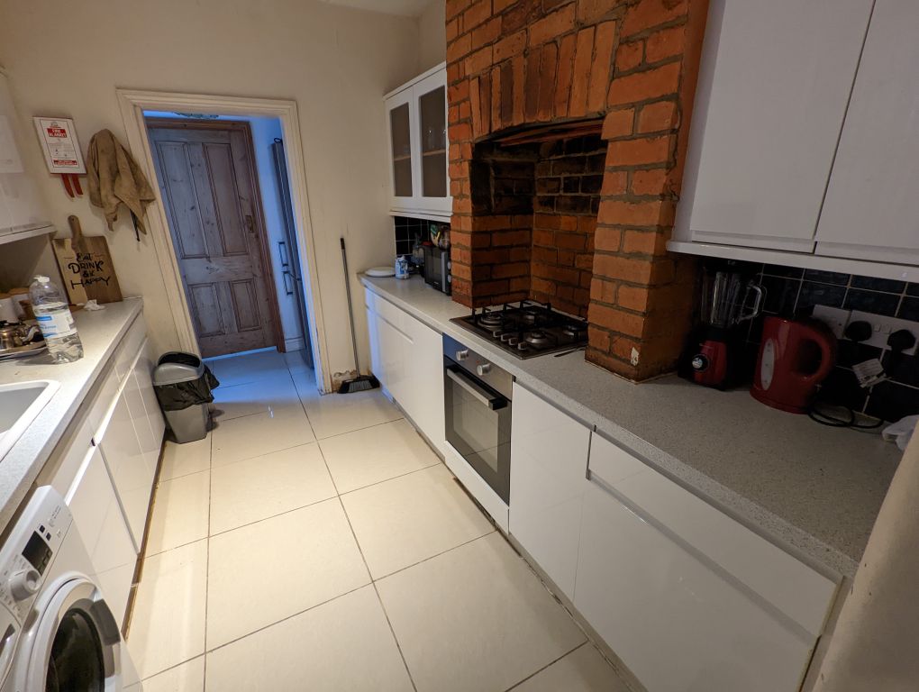 Property photo 3 of 8