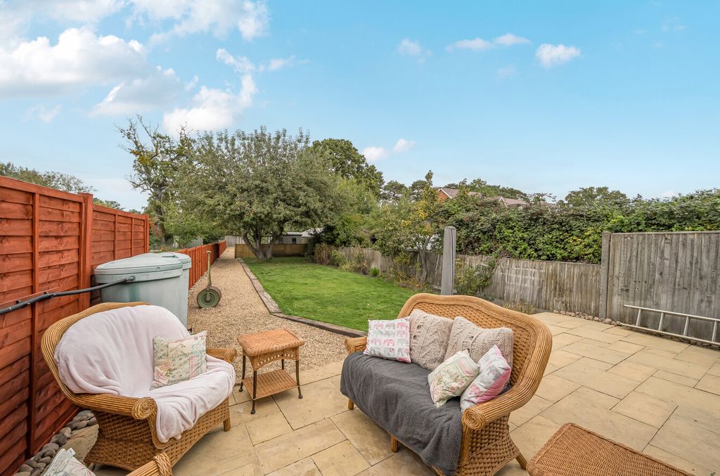 Property photo 2 of 13 1357480-9-68d690F...