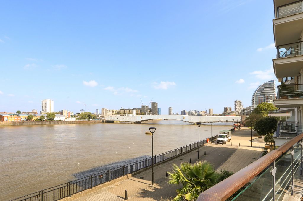 Property photo 2 of 12 Picture 2