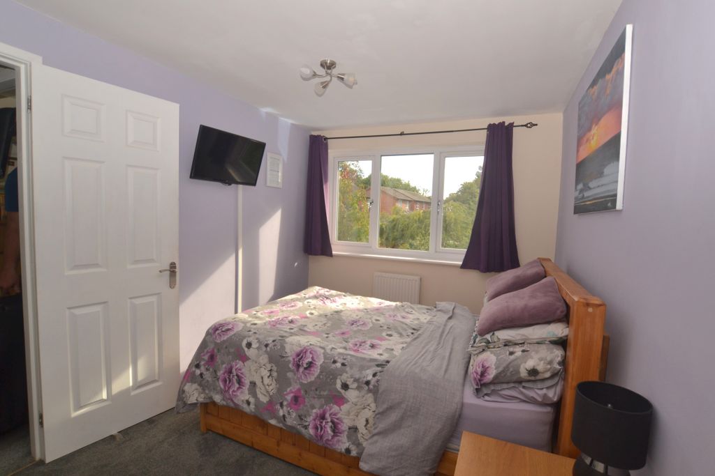 Property photo 3 of 22