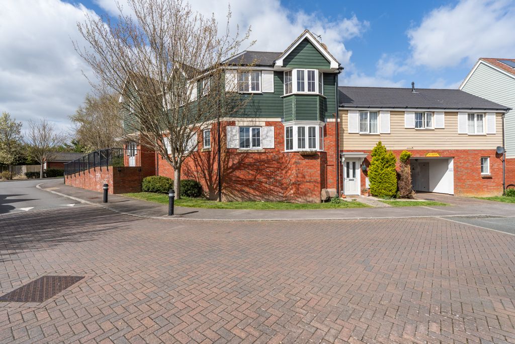 Property photo 1 of 14