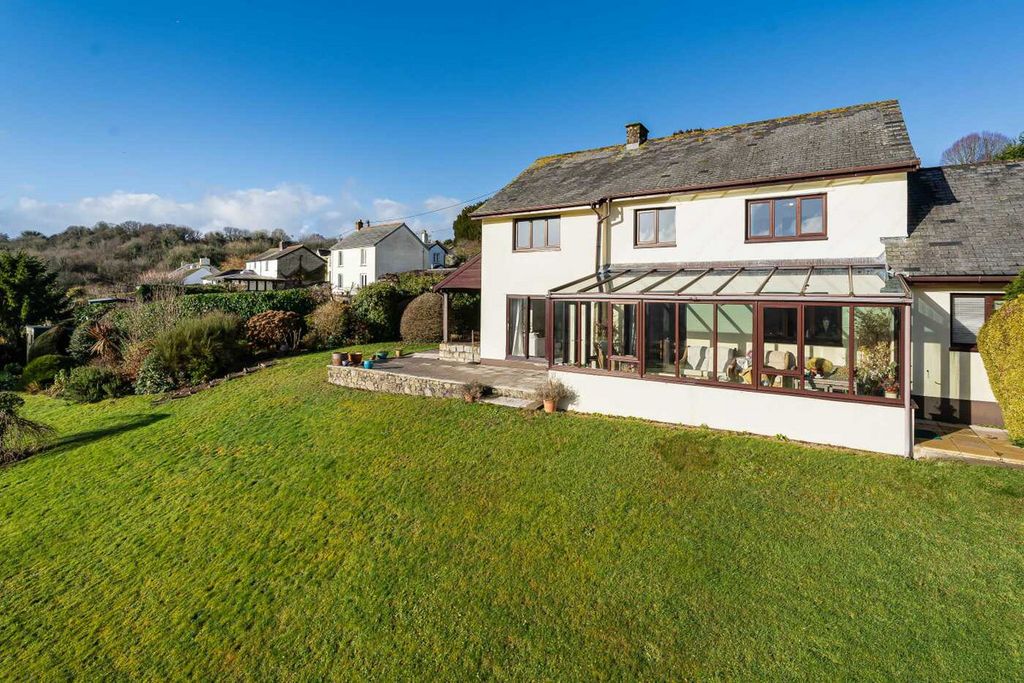 Property photo 1 of 25