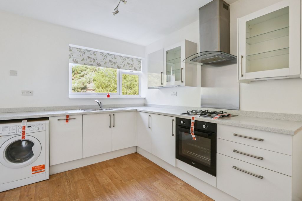 Property photo 2 of 10 Picture No. 03