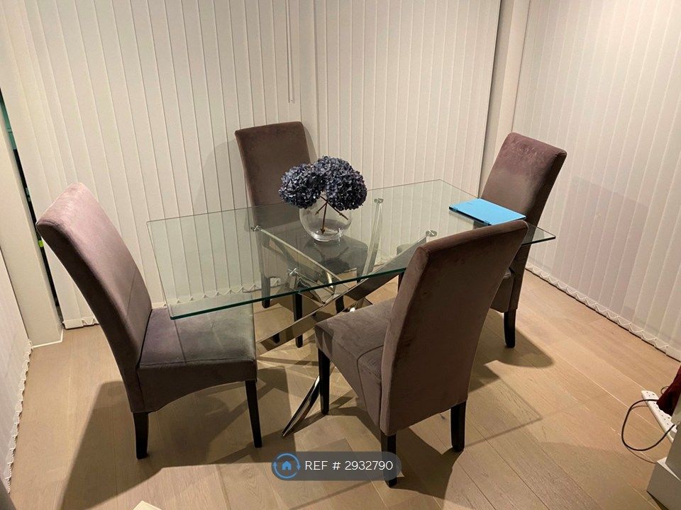 Property photo 3 of 15 Dining Area