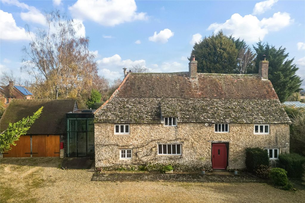 Property photo 1 of 40 Picture No. 03