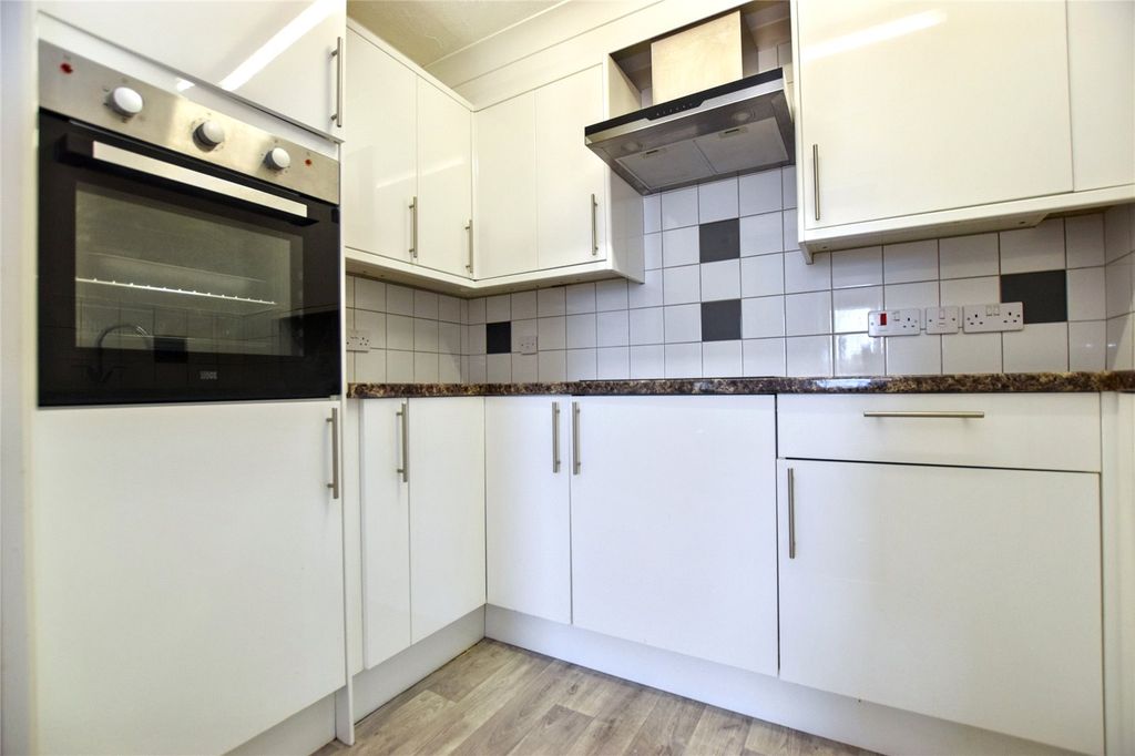 Property photo 3 of 10 Picture No. 07