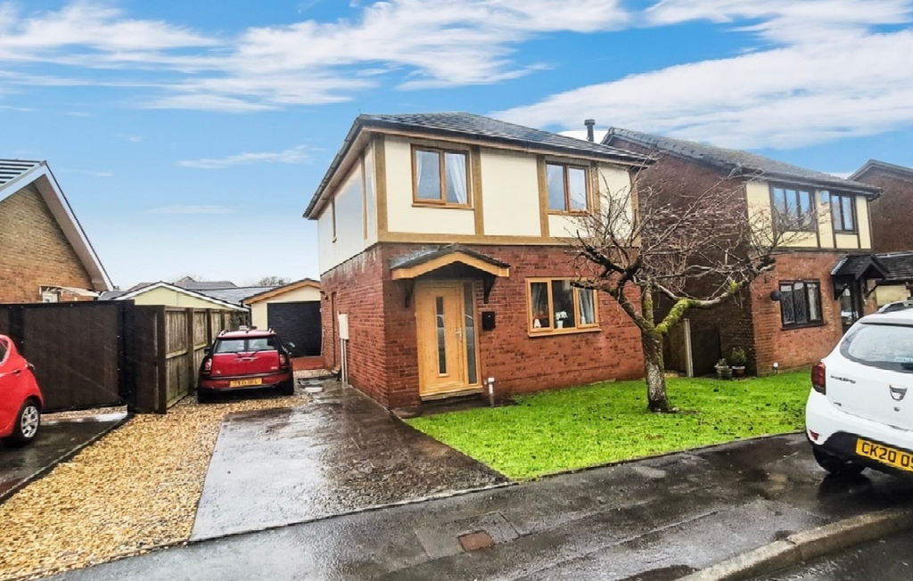 Property photo 1 of 22