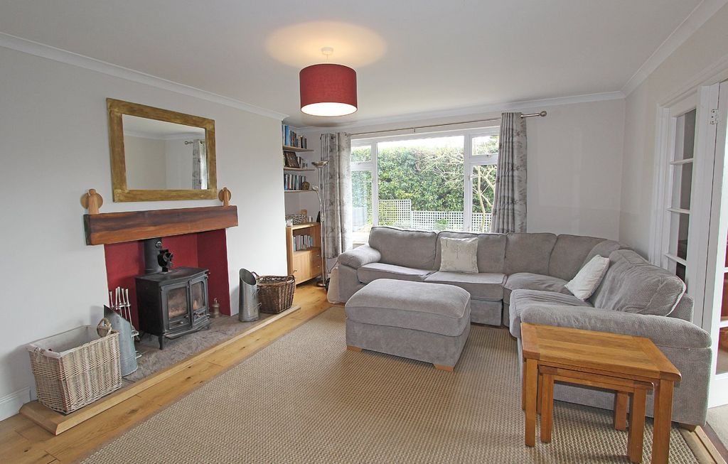 Property photo 3 of 19 Picture No. 07