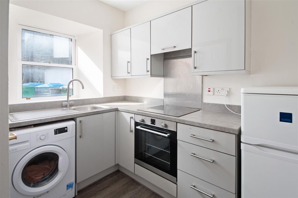 Property photo 2 of 17 Oldbakery-0012.Jpg