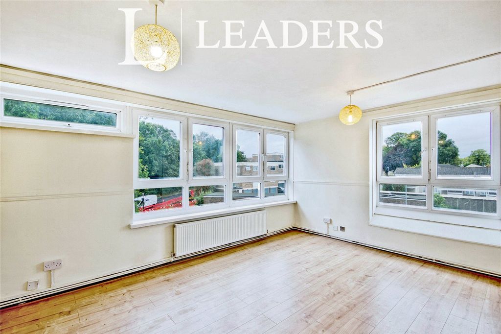 Property photo 2 of 11 Picture No. 07