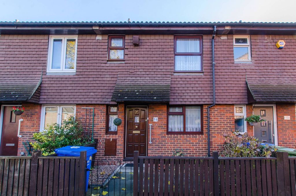 Property photo 2 of 11