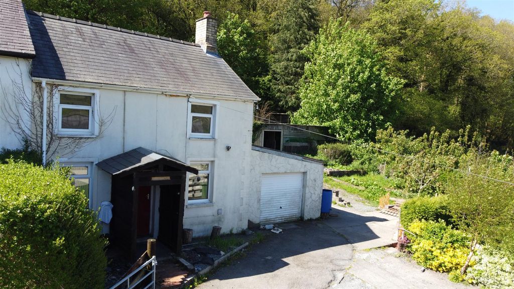Property photo 1 of 13 Isycoed - Fore 3.Jpg