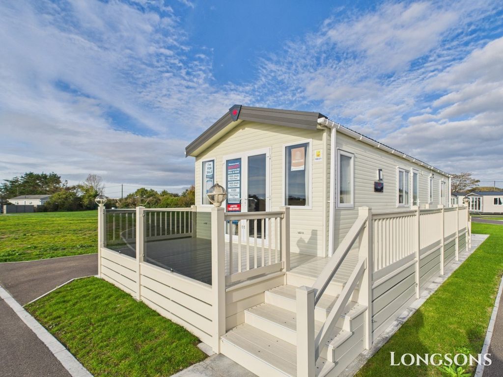 Property photo 1 of 23 Cam02173G0 Pr0278 Still062