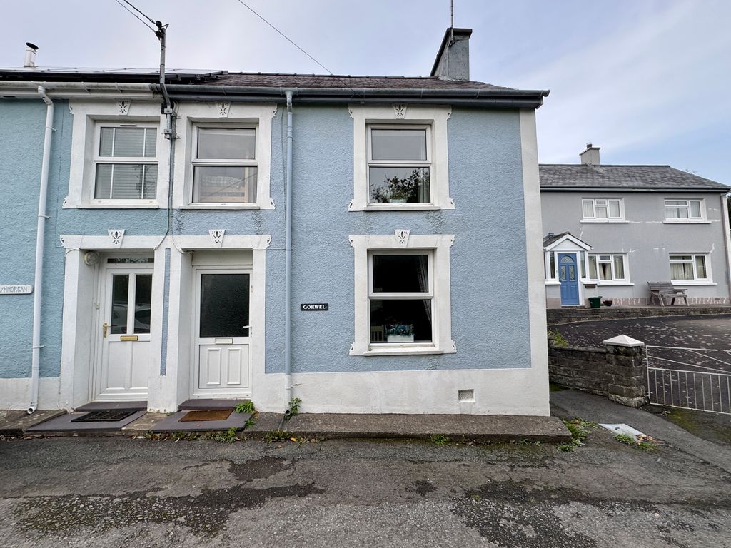 Property photo 1 of 18