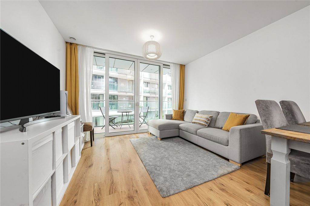 Property photo 3 of 17 Picture No. 03