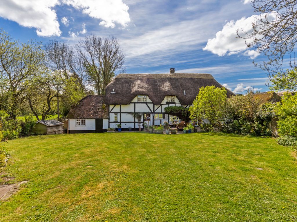 Property photo 1 of 28