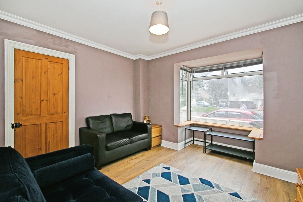 Property photo 2 of 18 Photo