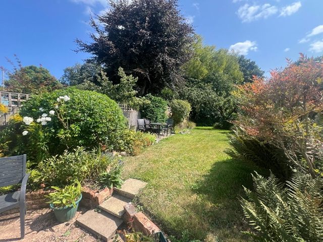 Property photo 2 of 12