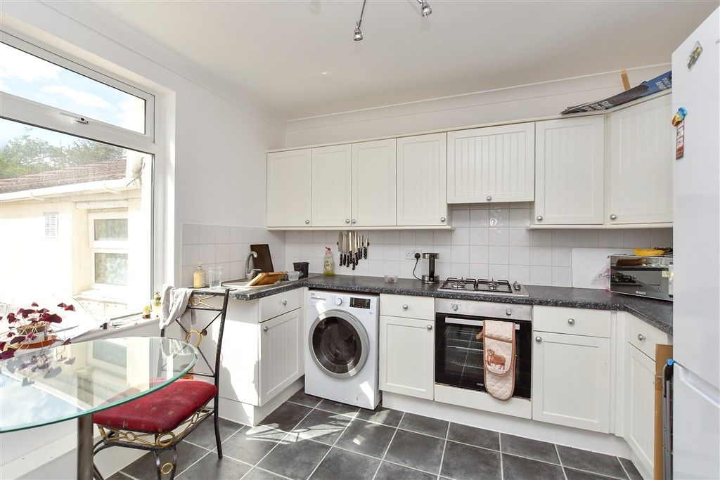 Property photo 3 of 9 Kitchen/Diner