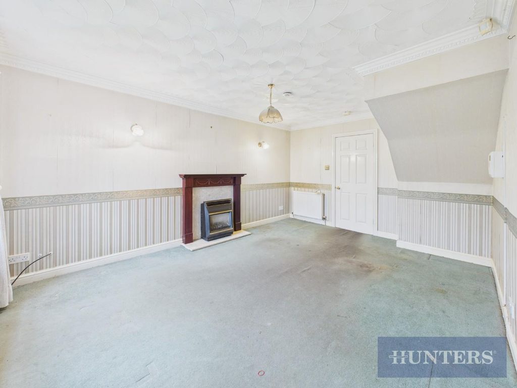 Property photo 2 of 17 Cam05316G0-Pr0244-Still001.Jpg