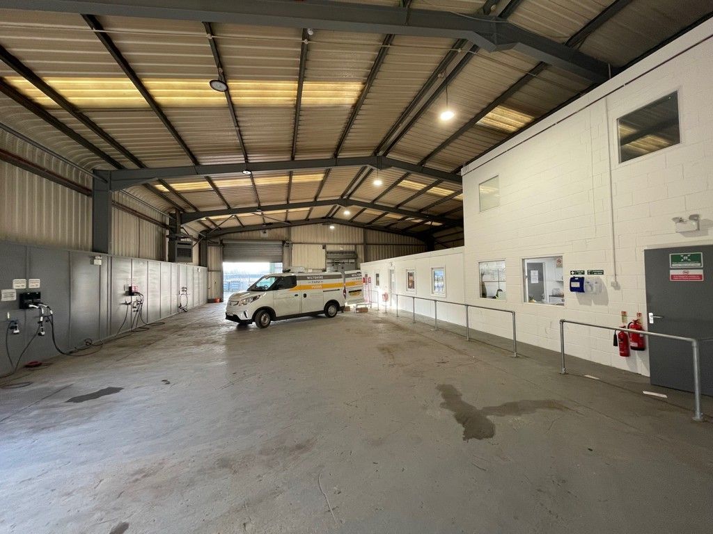 Property photo 3 of 16 Photo 9