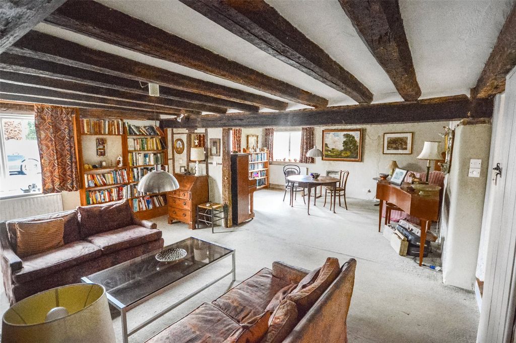 Property photo 3 of 22 Picture No. 30