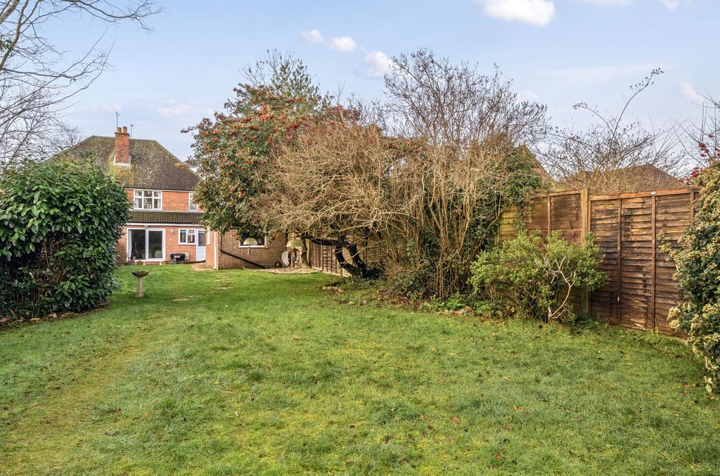 Property photo 1 of 21 1389018-19-694529...