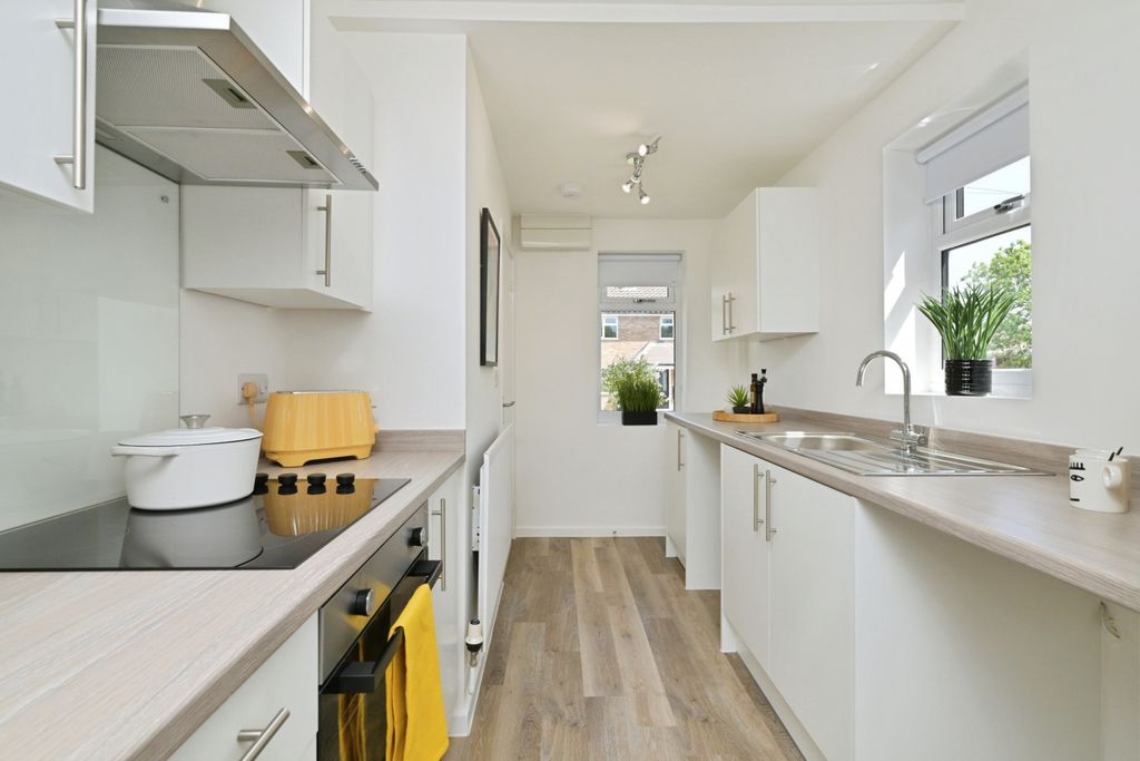 Property photo 2 of 17 Front