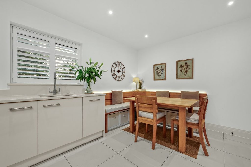 Property photo 3 of 13 Kitchen/Dining Room