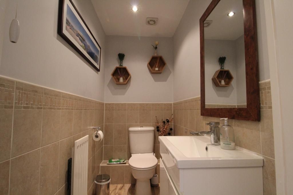 Property photo 3 of 11 Photo 11
