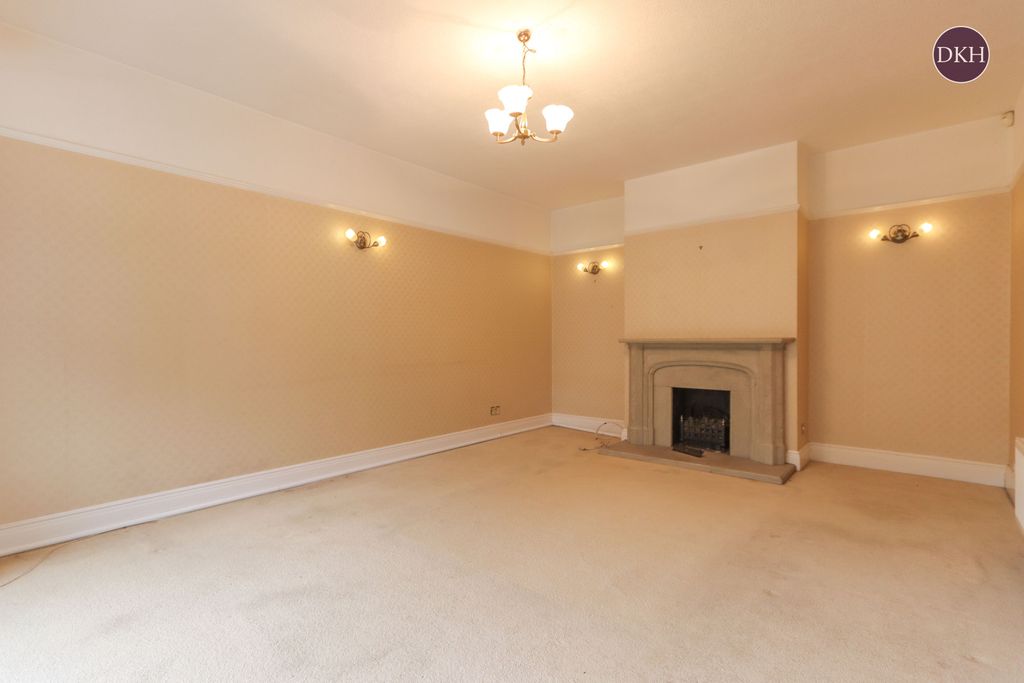 Property photo 2 of 15 Picture No. 21