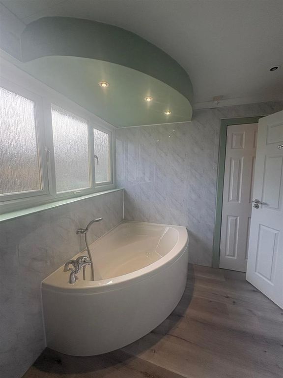 Additional image 12 of 3 bed end terrace house to rentLindsay Loan, Lanark ML11