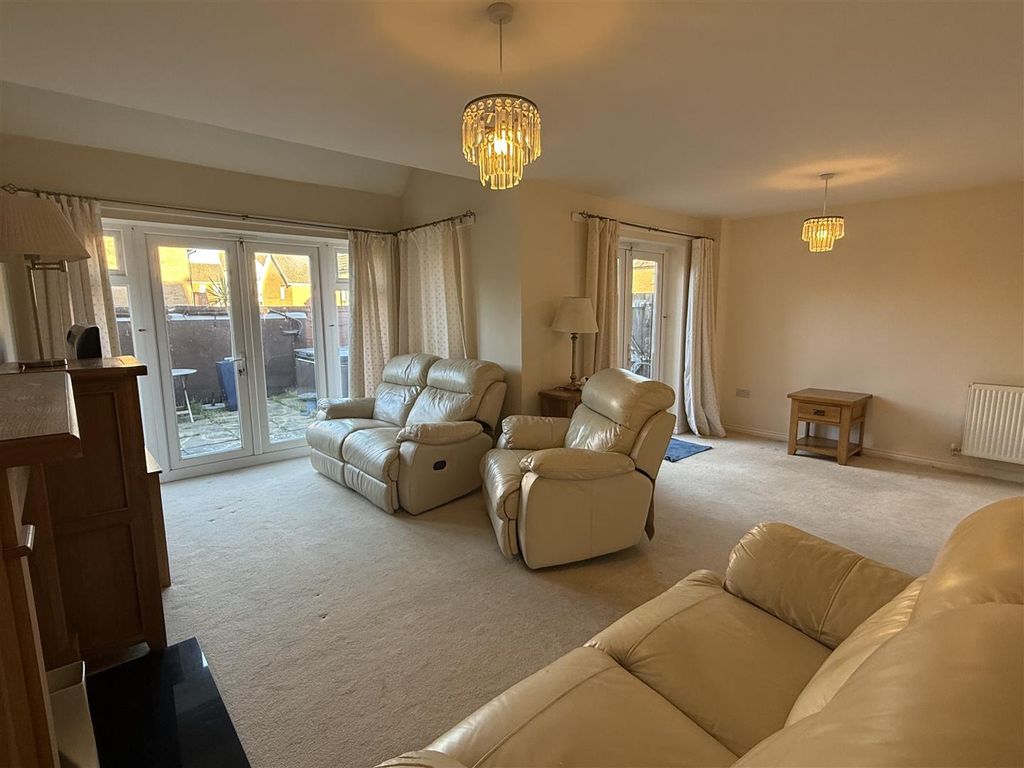 Property photo 3 of 19 Oa8.Jpeg