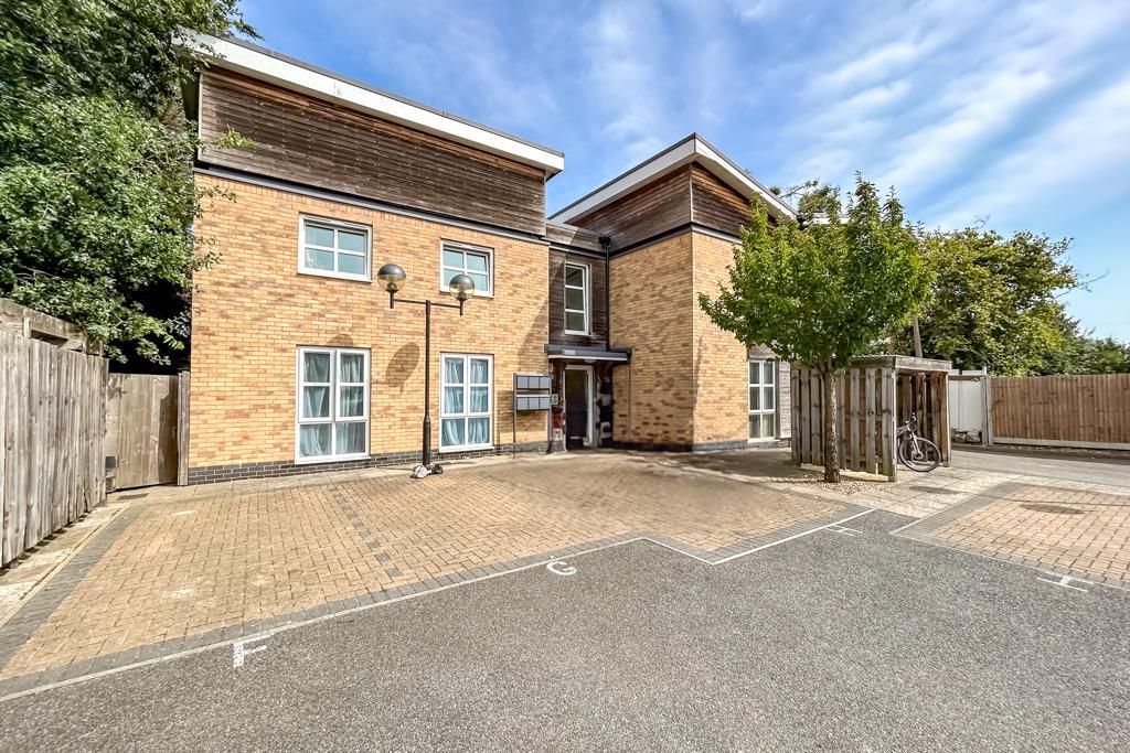 Property photo 1 of 13