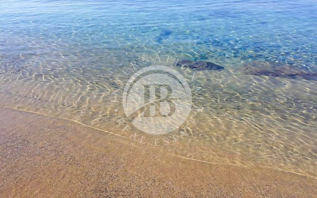 Property photo 3 of 3