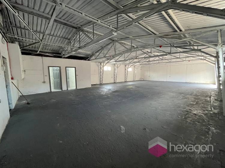 Property photo 2 of 8