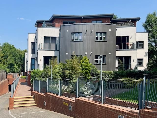 Property photo 1 of 10